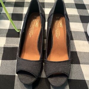 Toms - rarely worn wedge peep toe, size 6